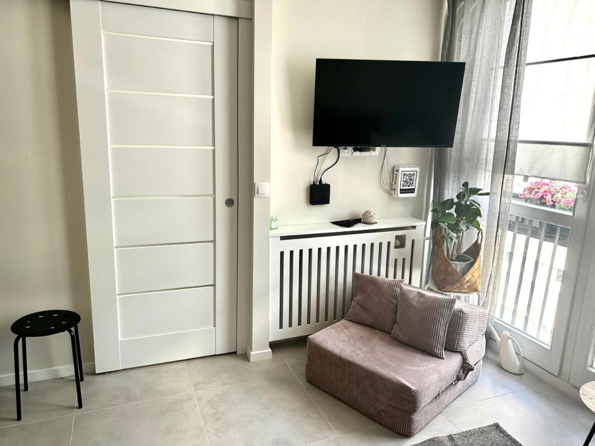 Sky Apartment Comfy Suite Pereca Warszawa Exteriör bild